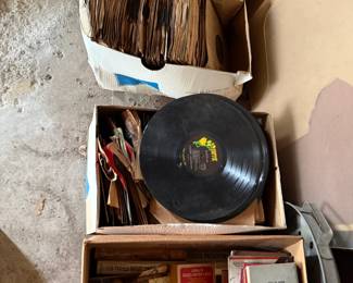 Records 