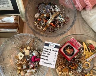 Unmarked Jewelry 