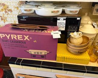 Pyrex Duet Casserole Warmer, Panasonic Microwave, Wooden Bowls 