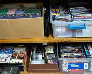 CD’S, DVD’S, CASSETTES, VHS