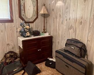 RECORD/MUSIC CABINET, VINTAGE JORDACHE LUGGAGE