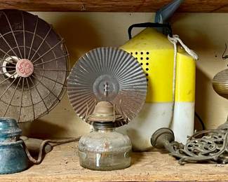 VINTAGE LAMPS AND HEATER