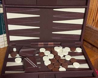 BACKGAMMON GAME