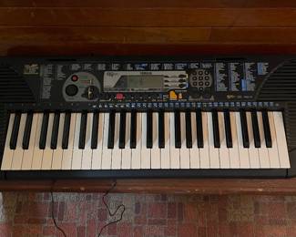 YAMAHA KEYBOARD