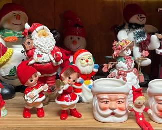 👀 VINTAGE CHRISTMAS-WINKING SANTA MUGS, PIXIE ELVES
