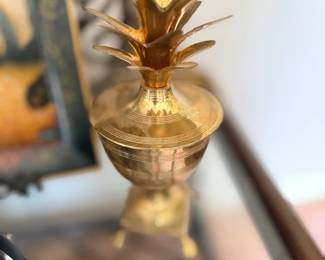 Brass pineapple decorative figurine