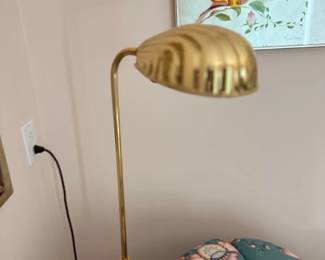 Brass shell-shade floor lamp
