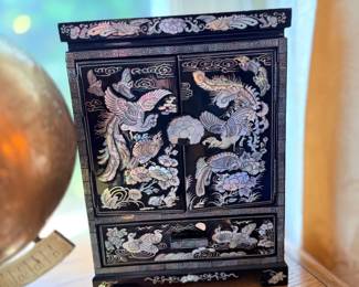 Asian mother-of-pearl inlaid lacquer jewelry chest