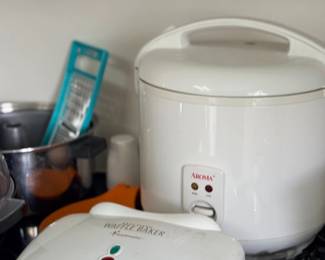 Rice cooker and waffle maker