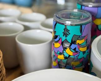 Coffee mugs and travel tumbler