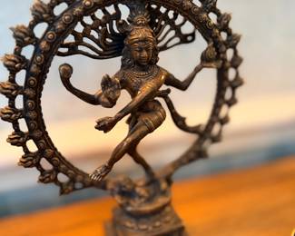 Bronze dancing Shiva Nataraja statue