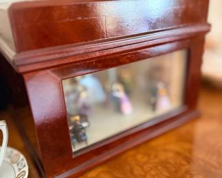 Wood mirrored vanity or jewelry box