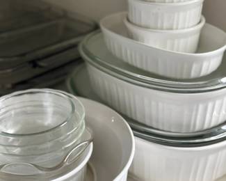 White baking dishes and ramekins