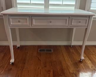 White Painted Vanity Desk with 3 Drawers  Rolling Legs