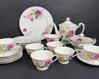 Lovely Vintage Regina Japan Floral Porcelain Tea Set  Cups, Saucers, Teapot, Sugar  Creamer