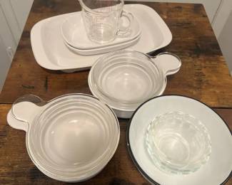 Pyrex And Corning Kitchen Lot