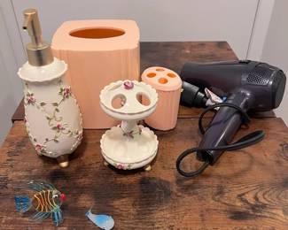 Vintage Wamsutta Bath Decor and More