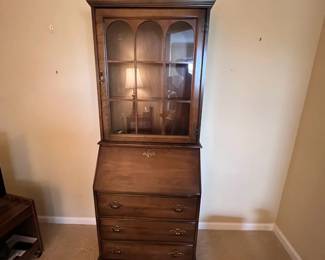Secretary DeskCabinet