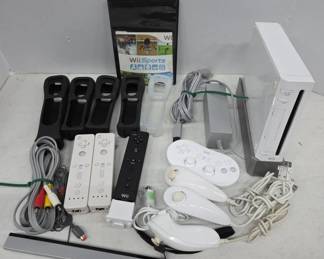 Nintendo Wii Console With Accessories and Game