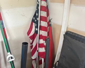 Telescoping American Flagpole Set with Eagle Topper