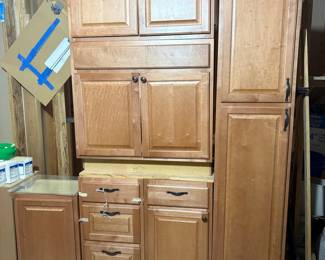 Honey Maple Kitchen Cabinet Set