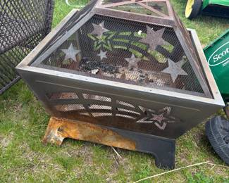 Sunnydaze Northern Galaxy 32-Inch Heavy-Duty Square Fire Pit