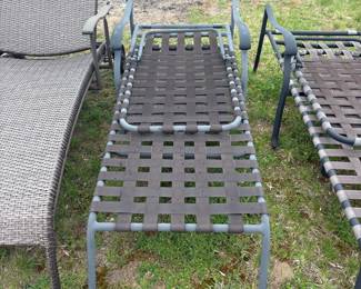 Brown Jordan "Florentine" Style Outdoor Chaise Lounge Chair