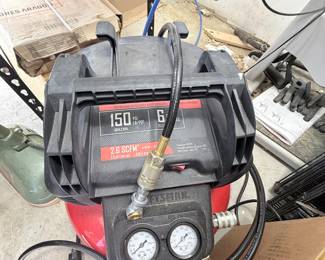 Craftsman 6 Gallon Pancake Air Compressor 150 PSI
