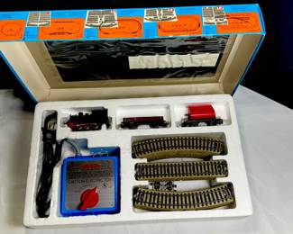 MARKLIN COMPLETE HO SCALE TRAIN SET