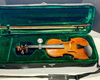 CREMONA VIOLIN, CASE AND BOW