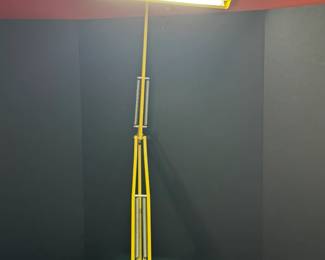 MID CENTURY MODERN RETICULATING DRAFT LAMP