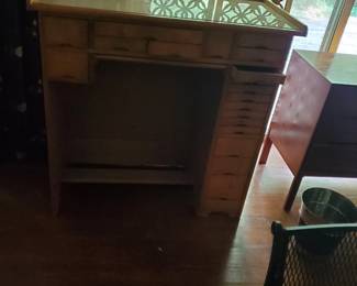 Vintage watch maker's or jeweler's workbench. Specifically designed for precision repair work on watches and clocks.  Numerous small drawers (19 all total) and includes attached specialized lamp. This items also has what's called "catch-tray."