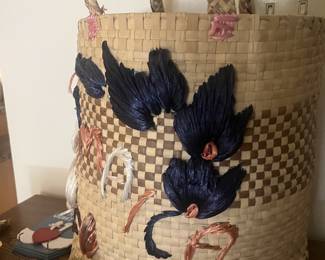 Woven tote bag