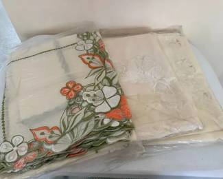 Decorative Table Linens
