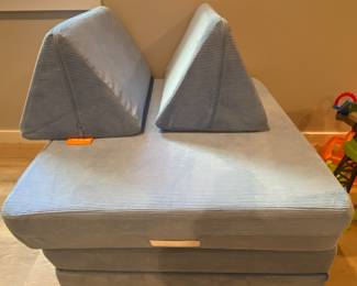 Play/fort couch