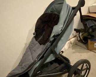  Stroller 