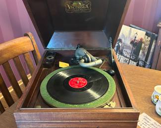 Antique Victrola~