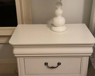 Nightstand 