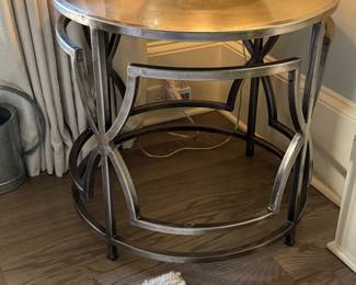 Circular Table