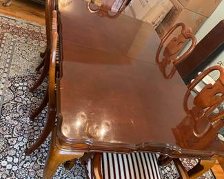 Dining table 