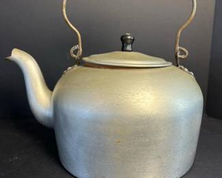 028 largevintagealuminumkettleteapotwit