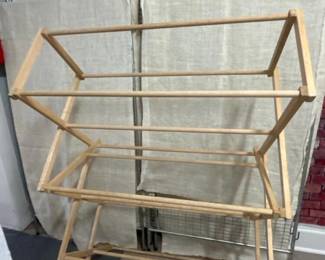 072 verylargewoodencollapsiblefoldingcl