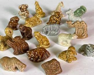 326 vintagewaderedroseteaanimalfigurin