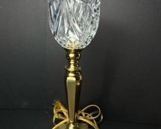 176 vintageclassicbrasstablelampwithcu
