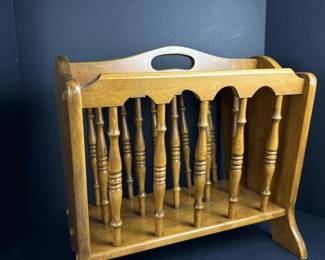 375 vintagewoodenspindlemagazinerackwit