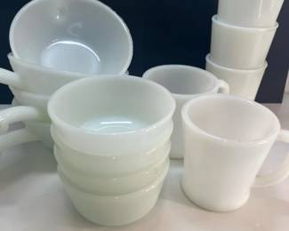 351 anchorhockingfirekingwhitemilkglas