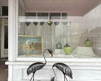 116 twodecorativemetalgardenflamingos