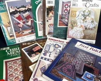 127 lotofvintagequiltingandcraftbooks