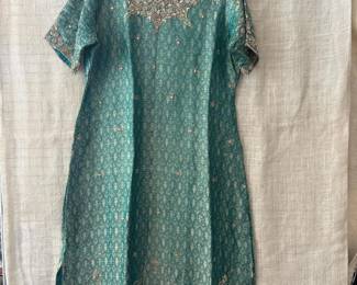 219 heavilyembroideredsilkblendkurta