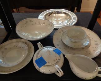 Fantasy Gray Fine China of Japan